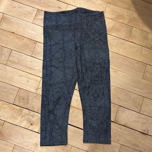 Alo Capri Printed Leggings Sz XS
